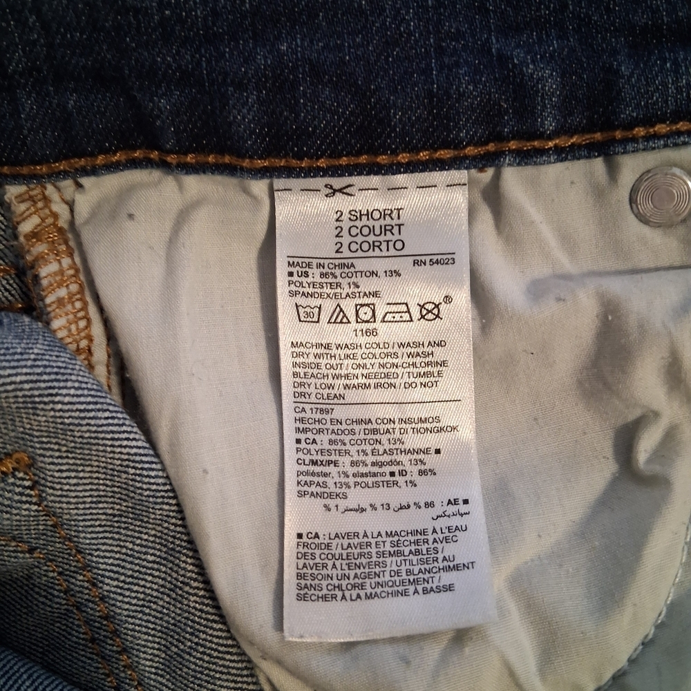 Old Navy Dark Blue Womans Origanal Skinny Jeans - Picture 6 of 6